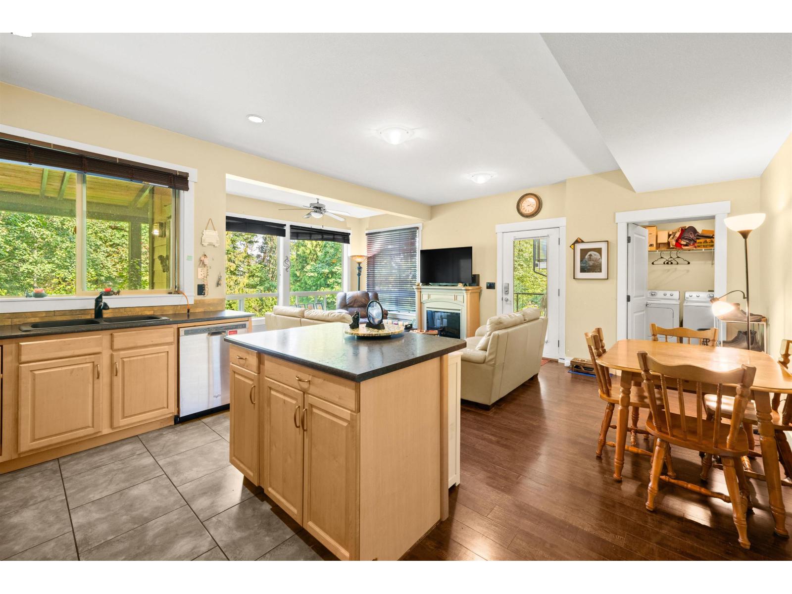 2518 Whatcom Road, Abbotsford, British Columbia  V3G 2L5 - Photo 21 - R3046437