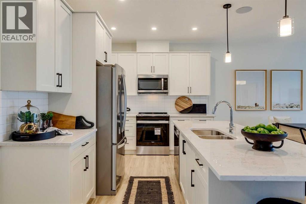 136 Wolf Hollow Manor Se, Calgary, Alberta  T2X 5R9 - Photo 2 - A2264875