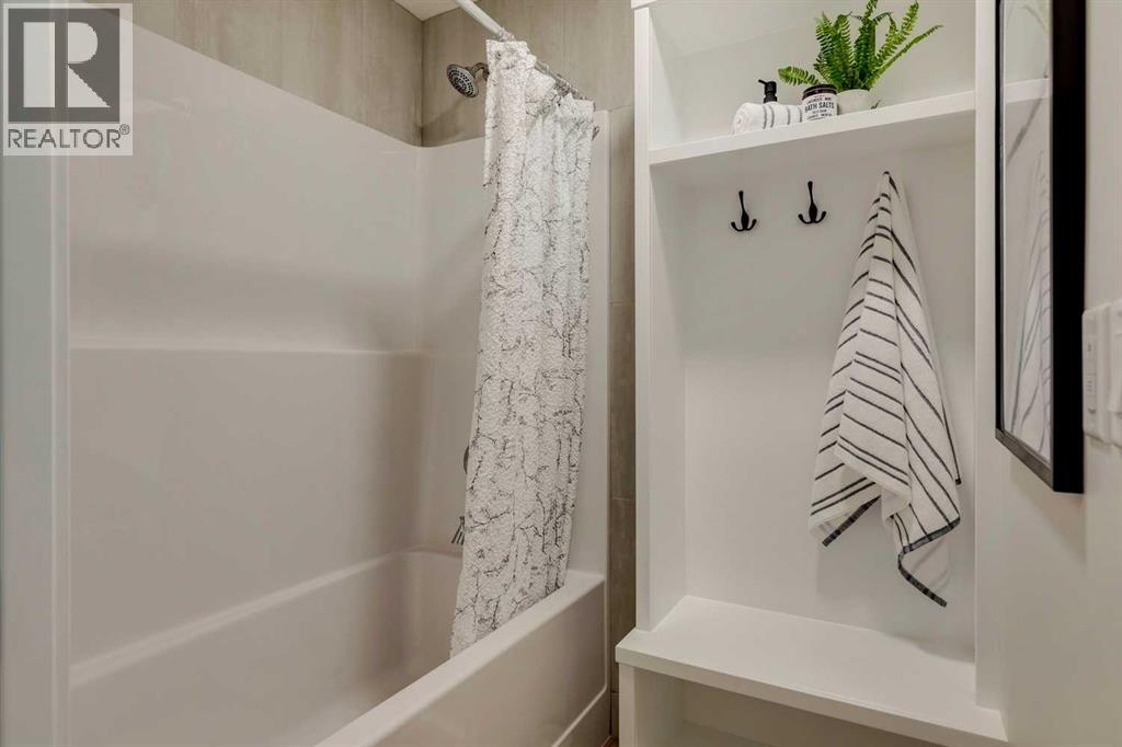 136 Wolf Hollow Manor Se, Calgary, Alberta  T2X 5R9 - Photo 27 - A2264875