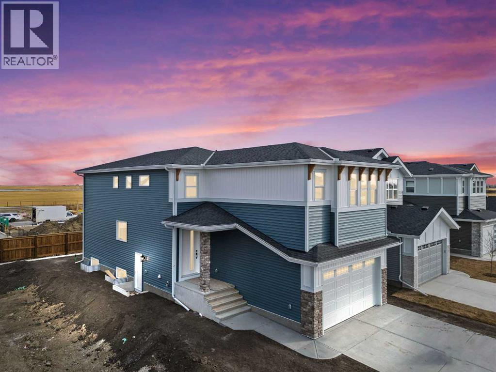 303 Kinniburgh Loop, Chestermere, Alberta  T1X 3C3 - Photo 1 - A2270119