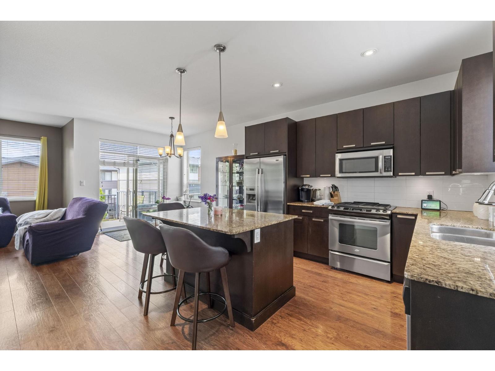 55 34248 King Road, Abbotsford, British Columbia  V2S 0B1 - Photo 2 - R3068769