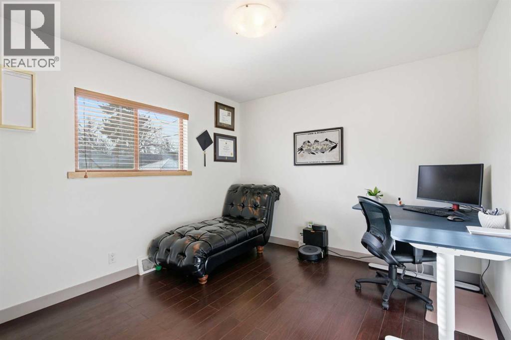 535 30 Avenue Nw, Calgary, Alberta  T2M 2N7 - Photo 17 - A2271547