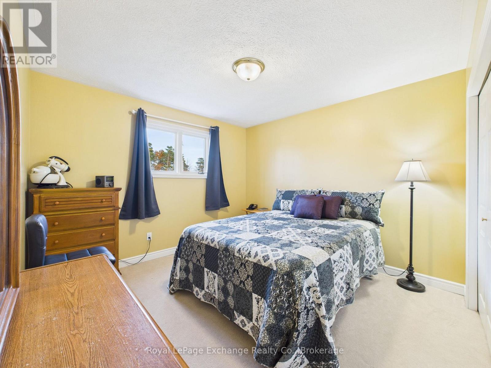 502 Lynden Crescent, Kincardine, Ontario  N2Z 3B1 - Photo 13 - X12551066