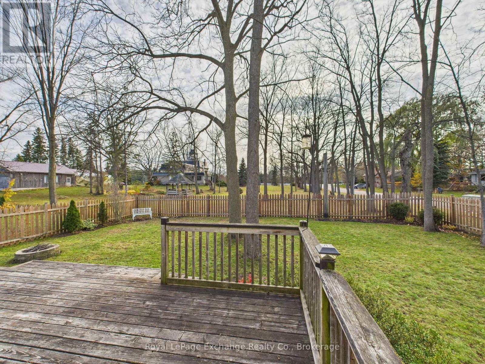 502 Lynden Crescent, Kincardine, Ontario  N2Z 3B1 - Photo 17 - X12551066