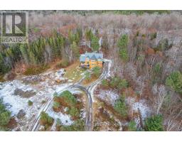1555 ETWELL ROAD, Huntsville, Ontario