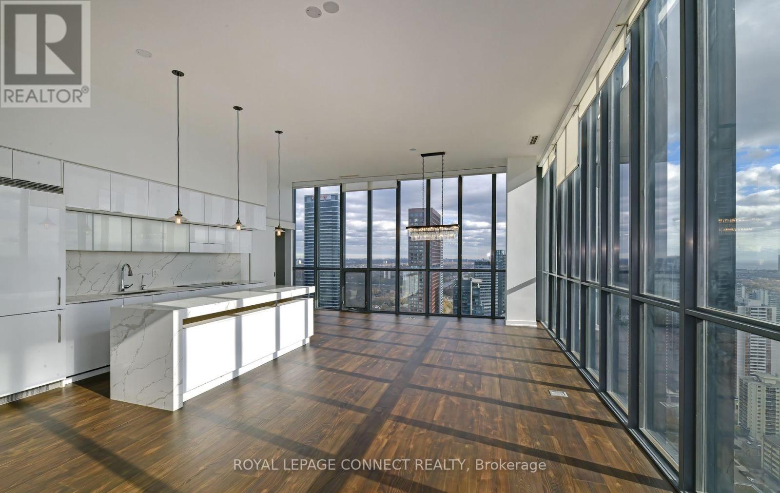 Ph4401 - 110 Charles Street E, Toronto, Ontario  M4Y 1T5 - Photo 2 - C12563260