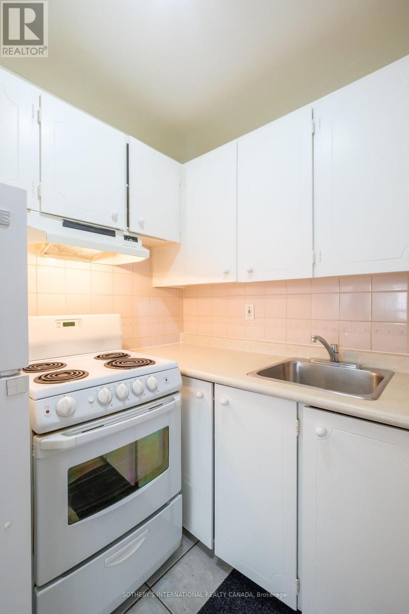 1 - 643a Mt. Pleasant Road, Toronto, Ontario  M4S 2M9 - Photo 4 - C12563280