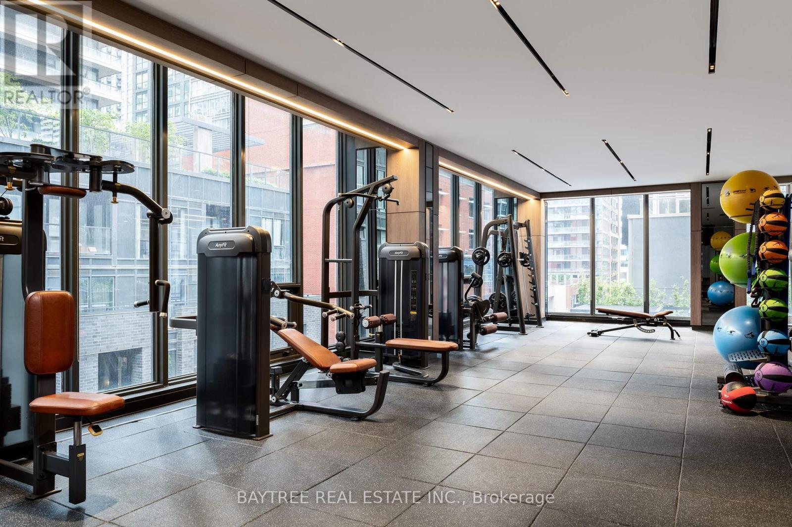 2102 - 55 MERCER STREET, Toronto, Ontario