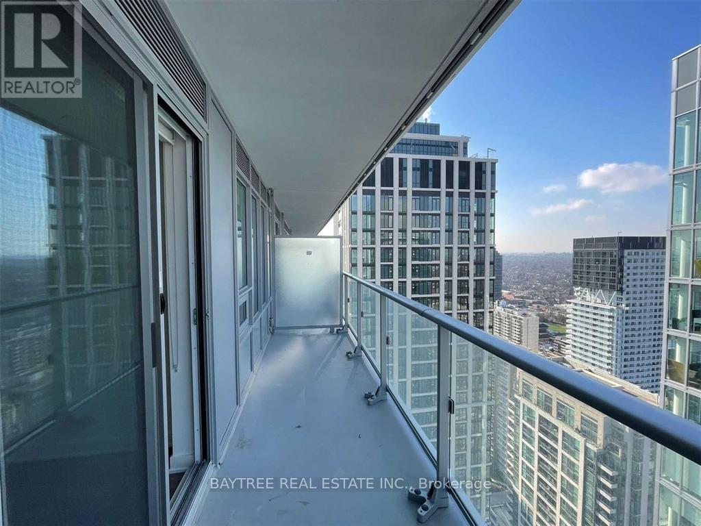 2415 - 195 Redpath Avenue, Toronto, Ontario  M4P 0E4 - Photo 6 - C12563328