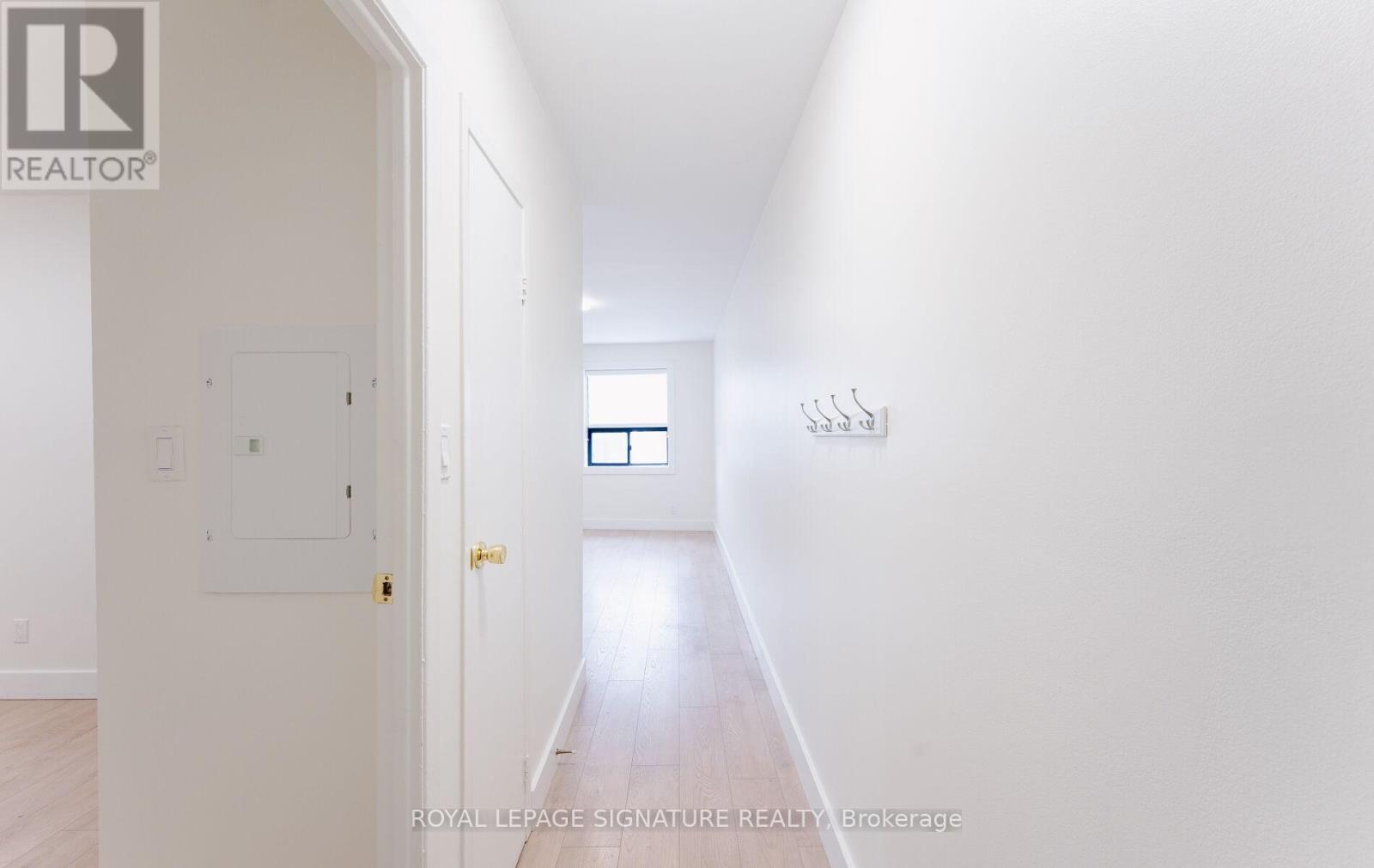 C - 2584 Yonge Street, Toronto, Ontario  M4P 2J3 - Photo 22 - C12563382