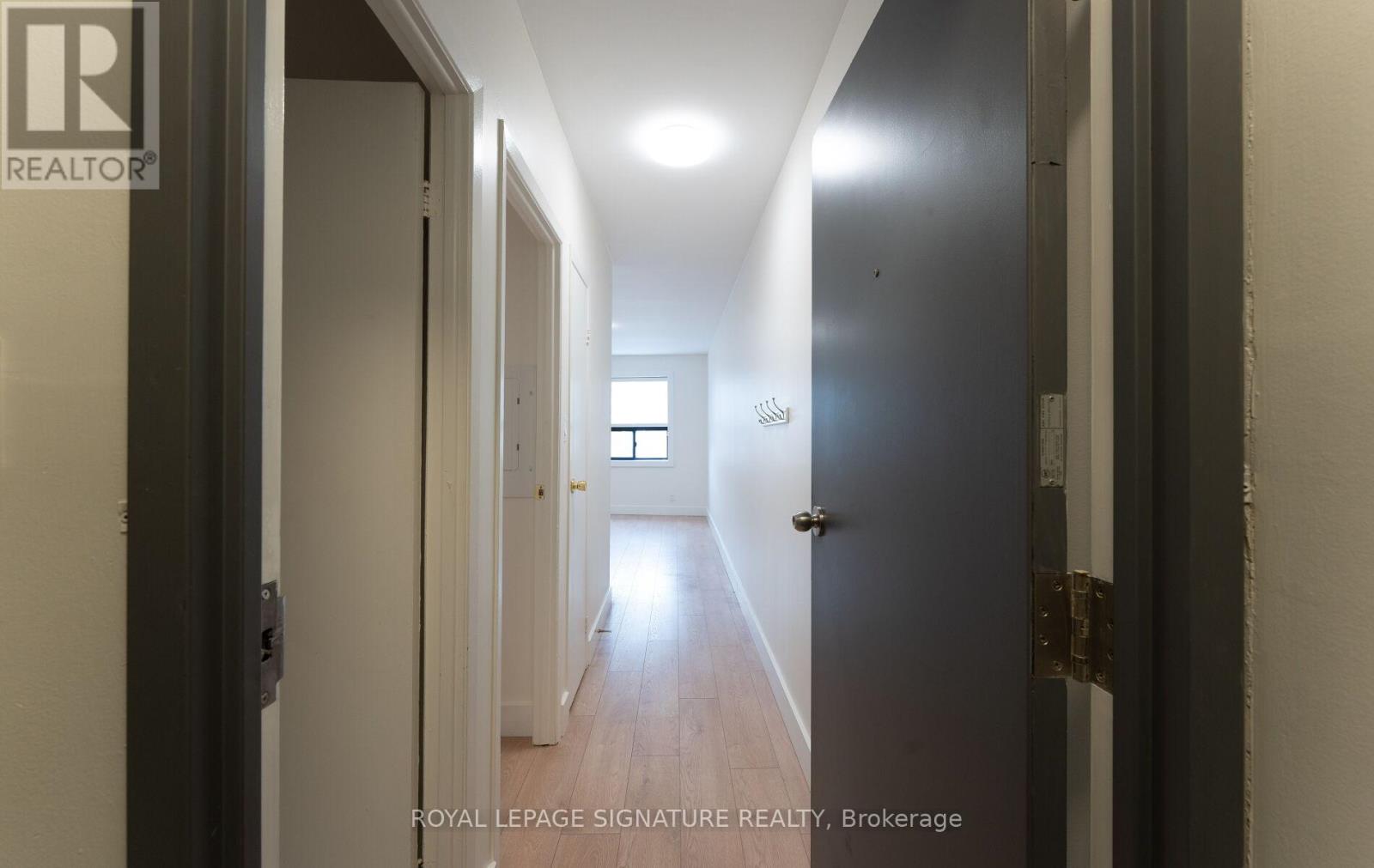 C - 2584 Yonge Street, Toronto, Ontario  M4P 2J3 - Photo 23 - C12563382