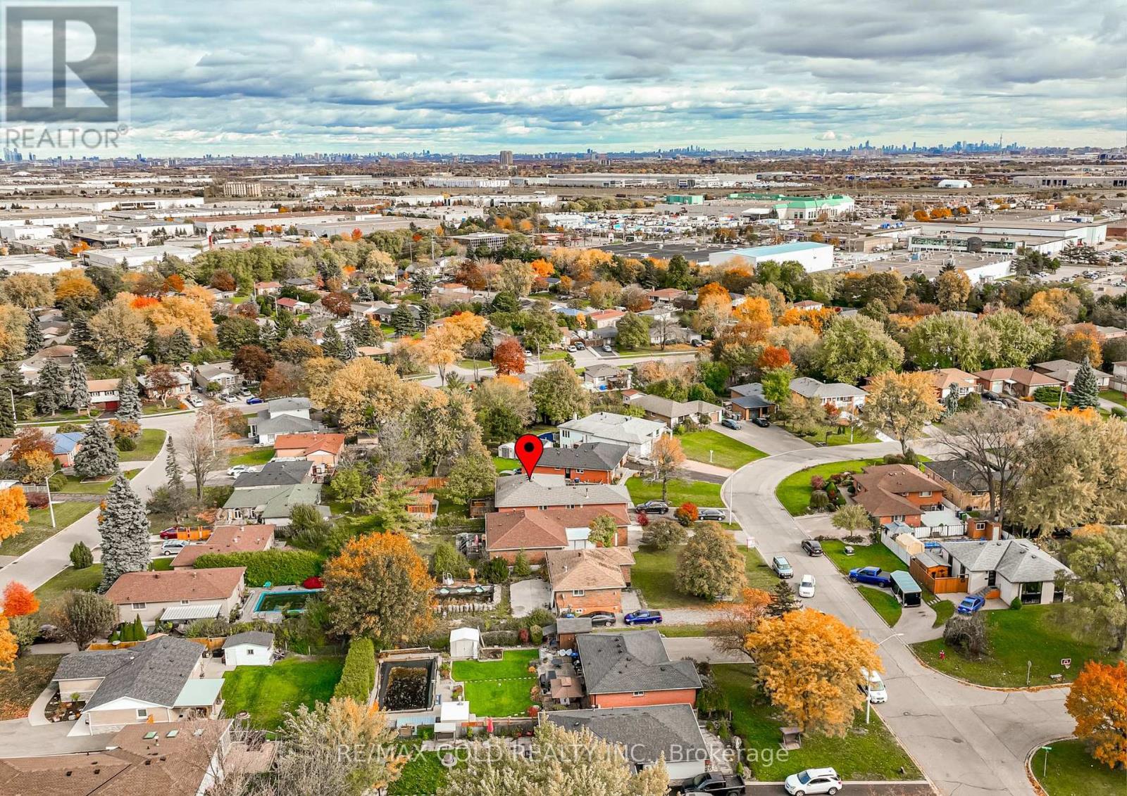 61 Deerfield Crescent, Brampton, Ontario L6T 1K8 - Photo 47 - W12562044