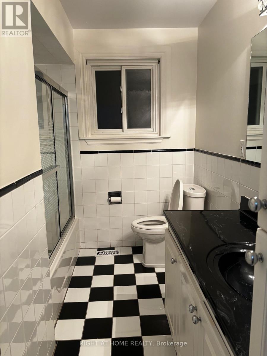 130 Cultra Square, Toronto, Ontario  M1E 2E3 - Photo 7 - E12563312