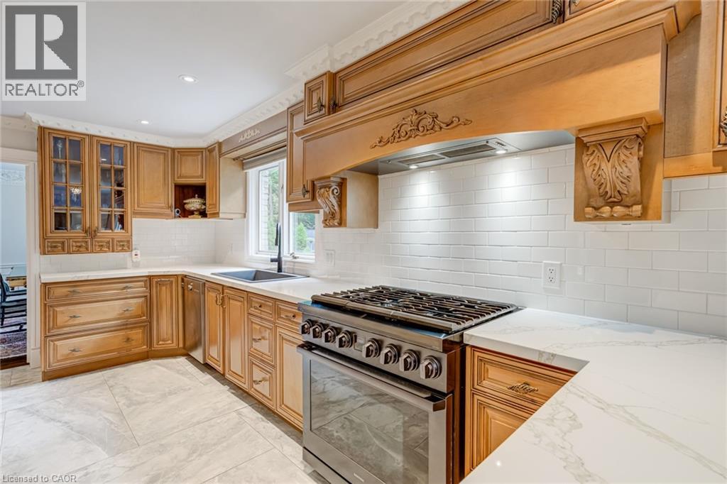 28 Stonegate Drive, Hamilton, Ontario  L9G 3R7 - Photo 16 - 40789544