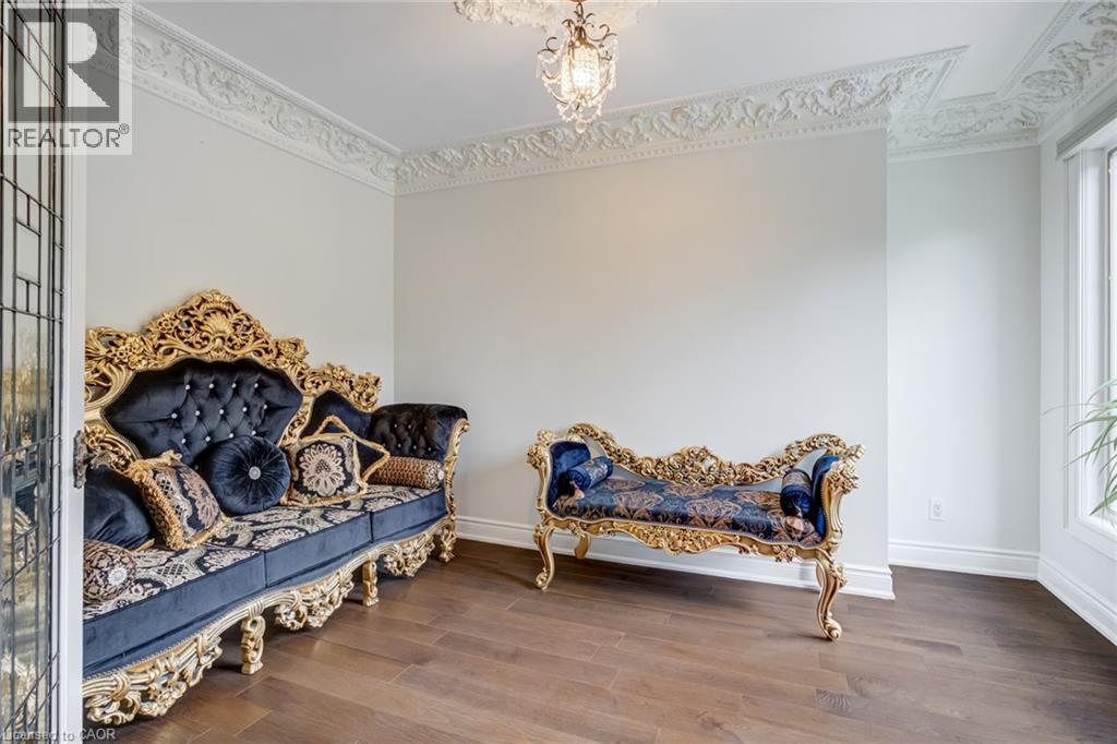 28 Stonegate Drive, Hamilton, Ontario  L9G 3R7 - Photo 9 - 40789544