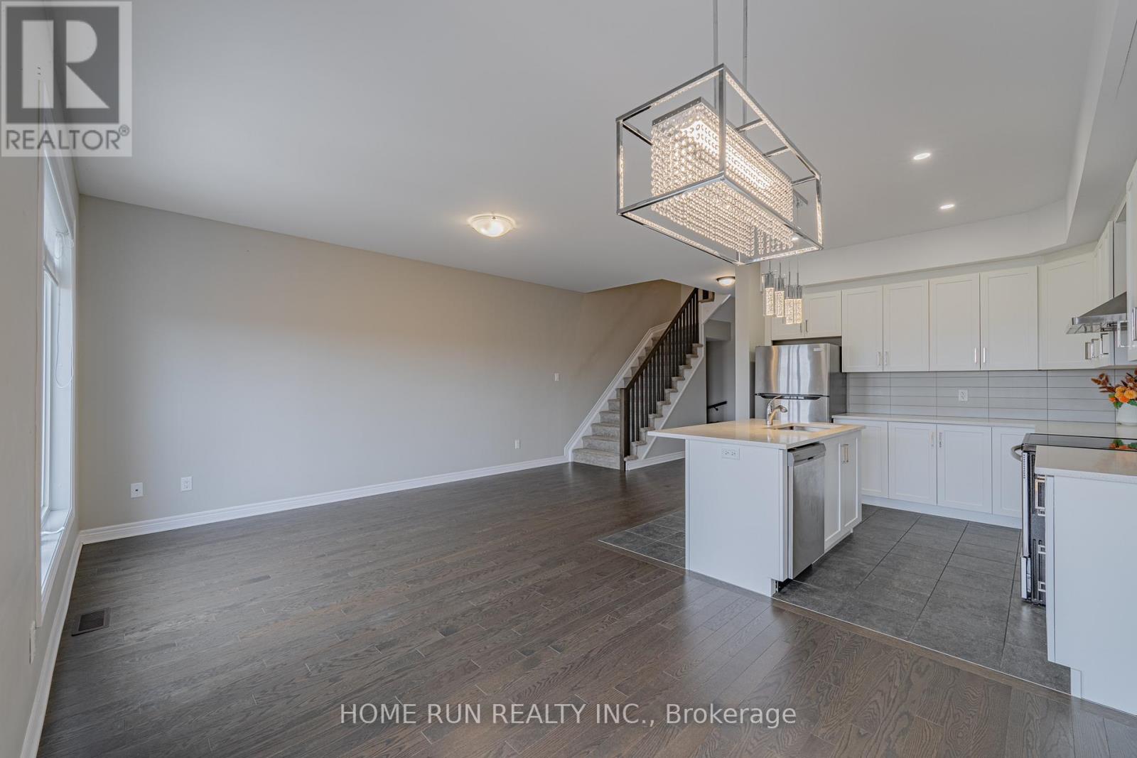 53 Mcphail Road, Carleton Place, Ontario  K2C 0P6 - Photo 11 - X12562288