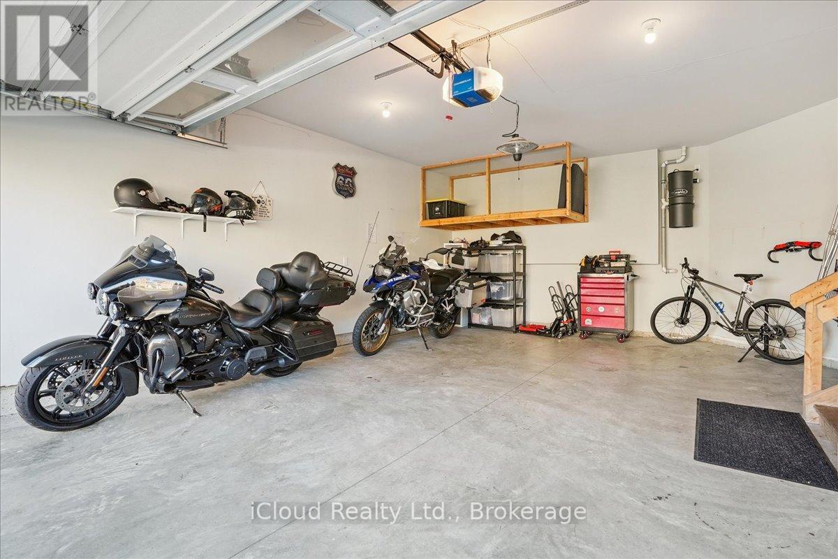 136 Dunrobin Lane, Grimsby, Ontario  L3M 0H4 - Photo 41 - X12508996