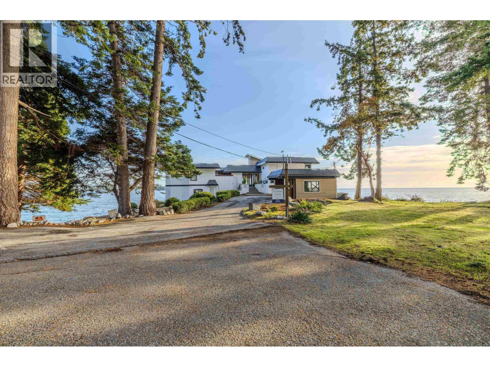 5482 Hill Road, Sechelt, British Columbia  V7Z 0N2 - Photo 25 - R3069029