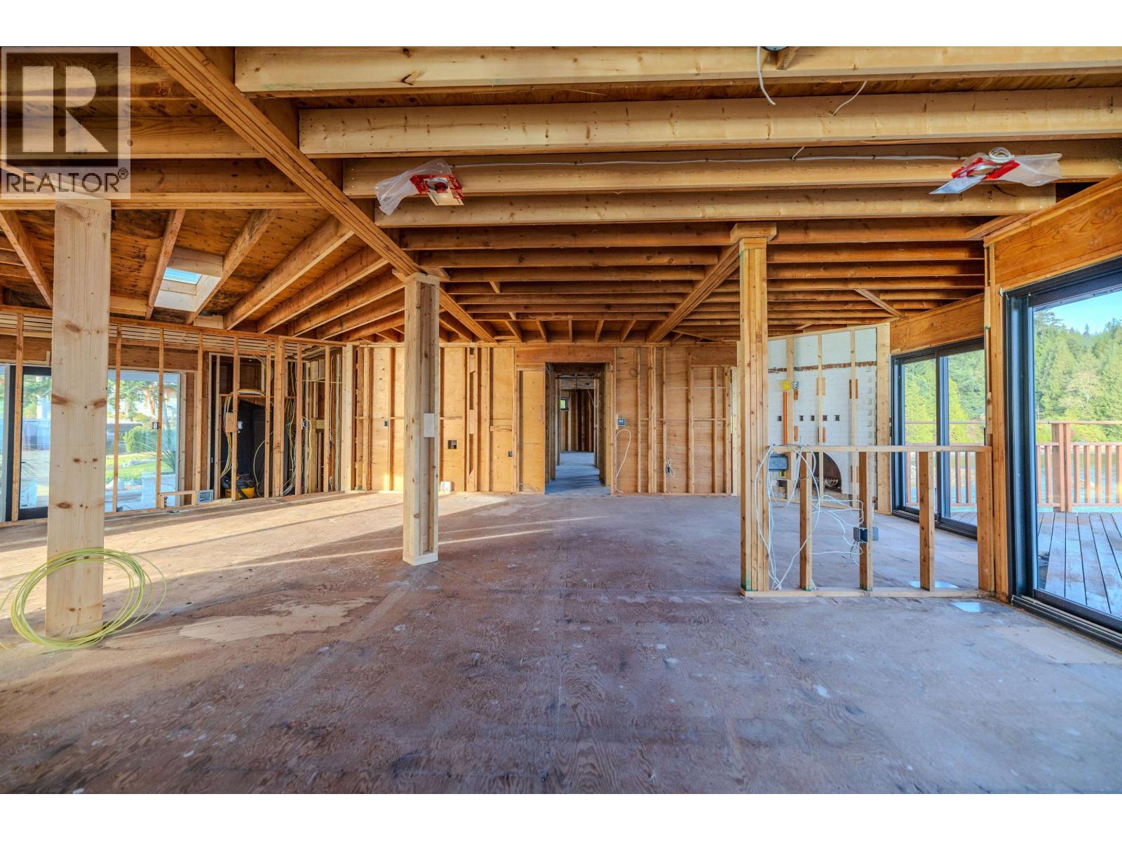 5482 Hill Road, Sechelt, British Columbia  V7Z 0N2 - Photo 18 - R3069029