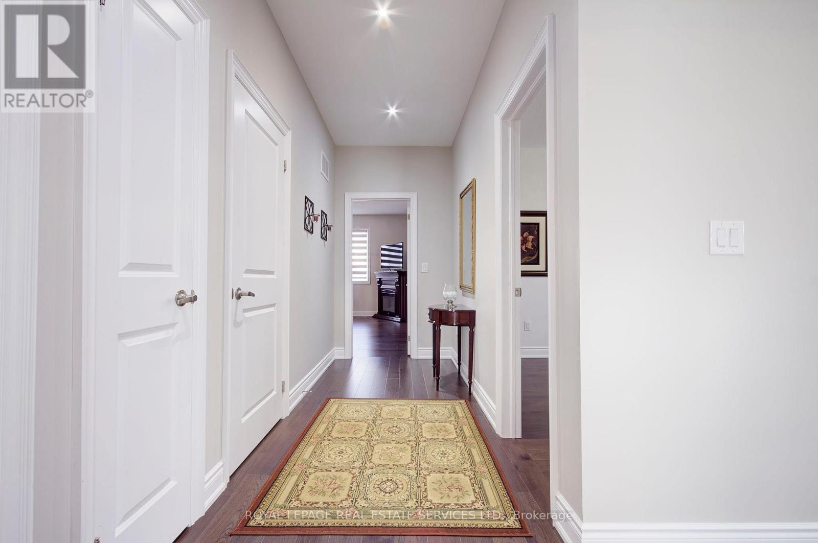 135 Zachary Crescent, Oakville, Ontario  L6H 0W1 - Photo 31 - W12559574