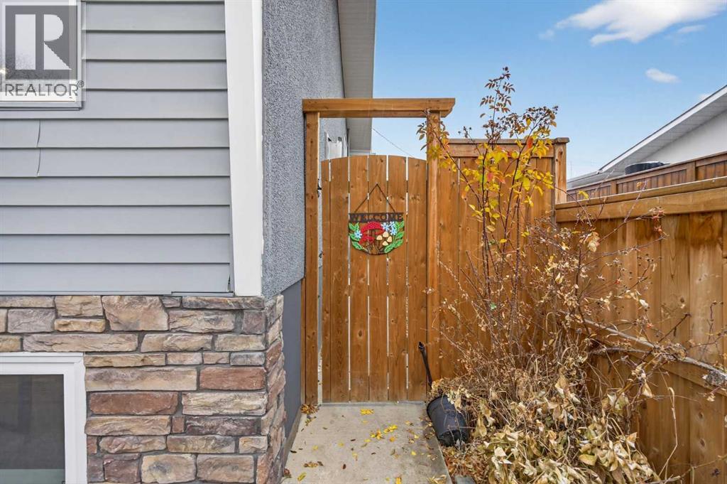 3704 58 Avenue Sw, Calgary, Alberta  T3E 5H6 - Photo 44 - A2270110