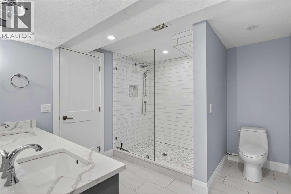 3704 58 Avenue Sw, Calgary, Alberta  T3E 5H6 - Photo 36 - A2270110