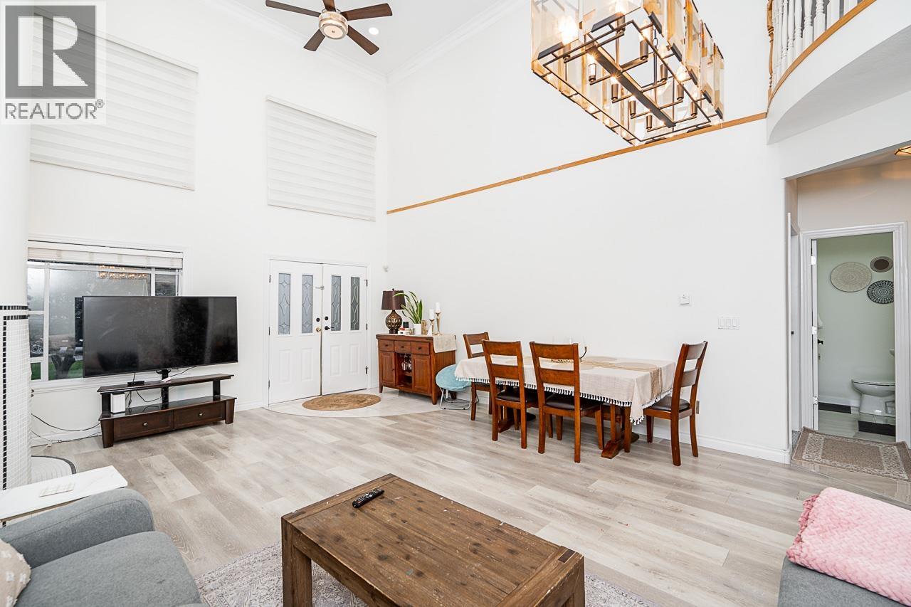 5251 Brock Street, Richmond, British Columbia  V6V 2R1 - Photo 9 - R3068196