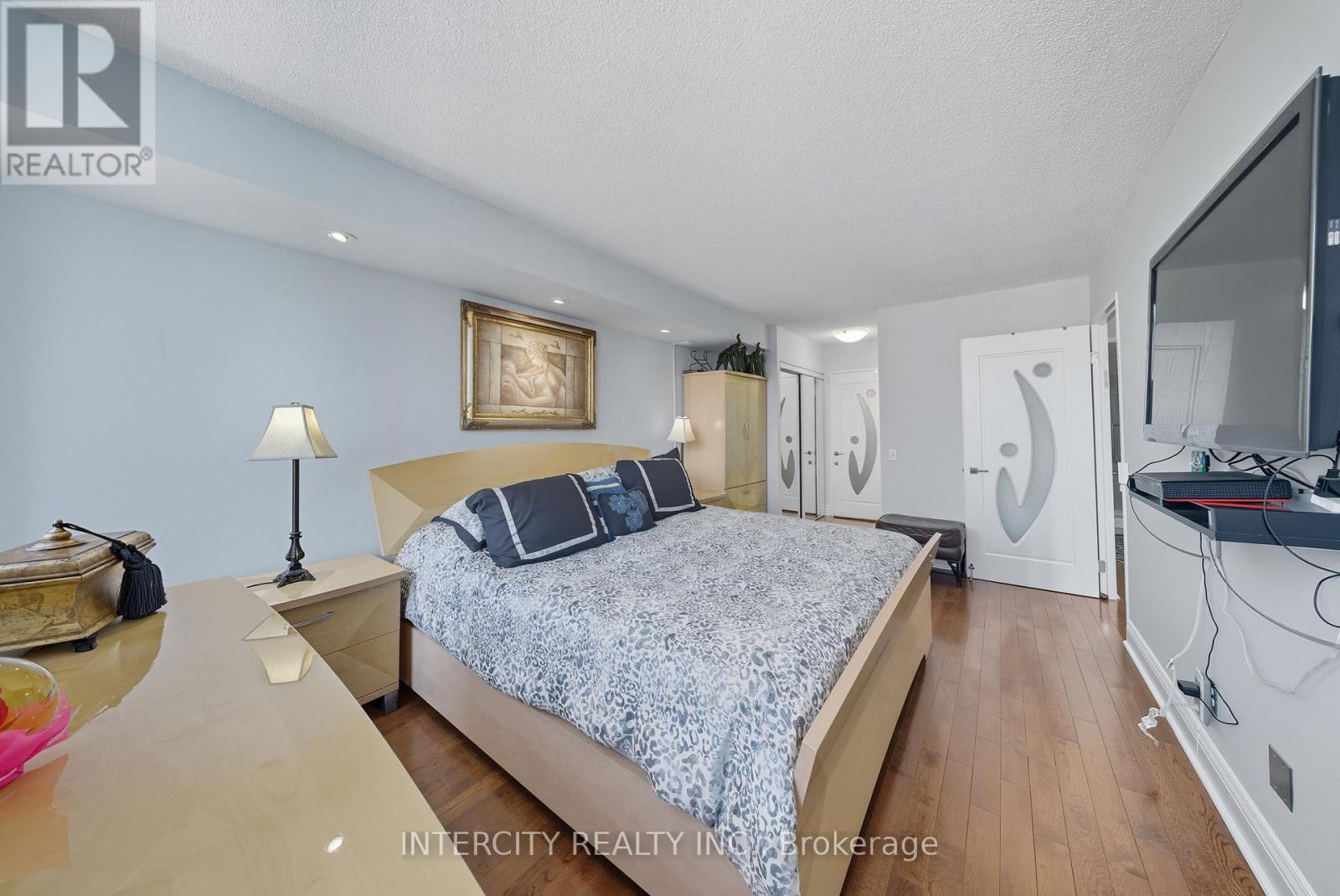 Ph208 - 81 Townsgate Drive, Vaughan, Ontario  L4J 8E6 - Photo 16 - N12563248