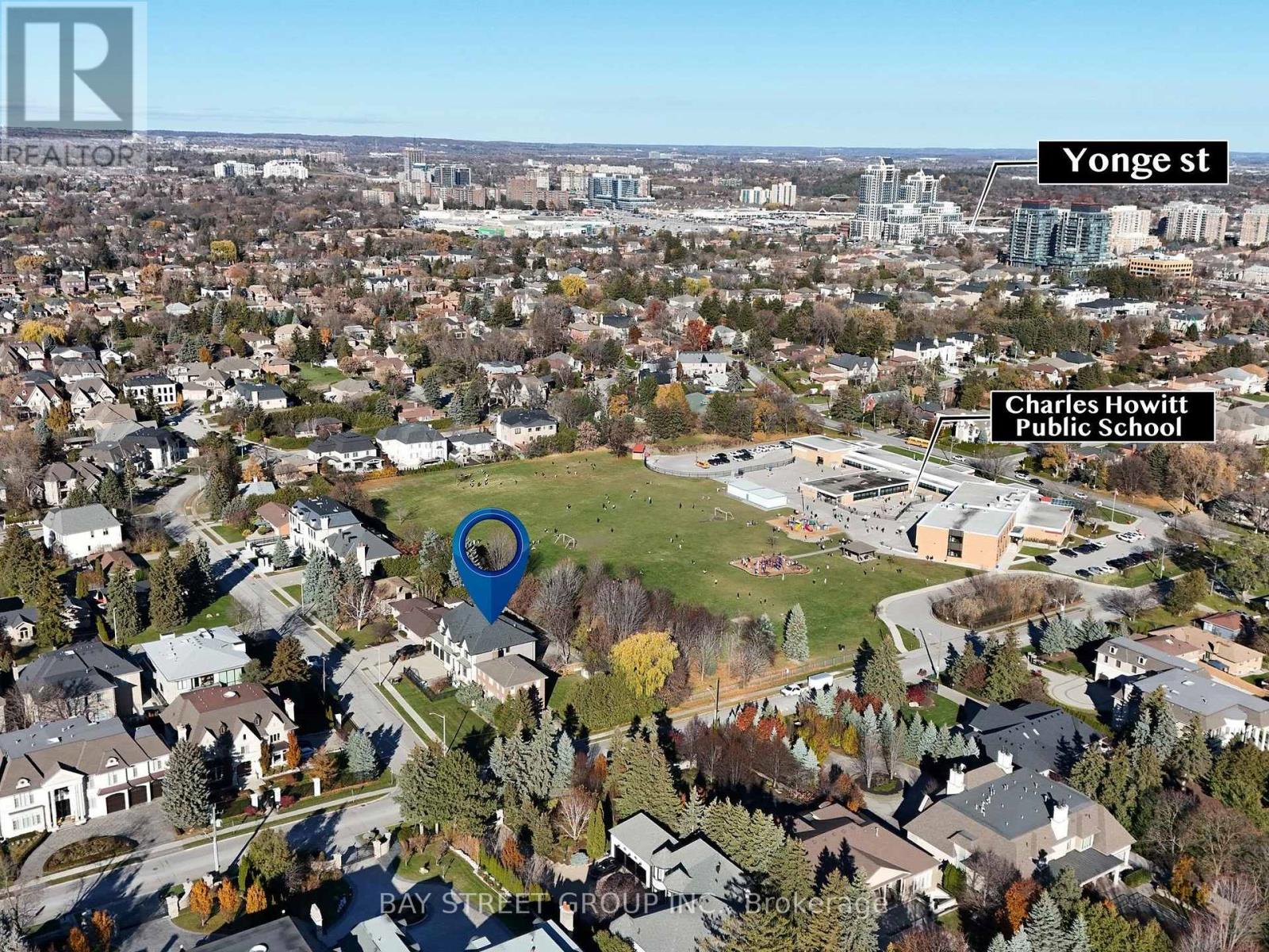 3 Claridge Drive, Richmond Hill, Ontario  L4C 6G8 - Photo 49 - N12563286