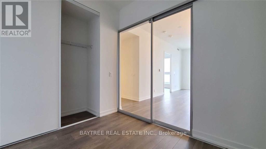 3908 - 950 Portage Parkway, Vaughan, Ontario  L4K 0J7 - Photo 4 - N12563296