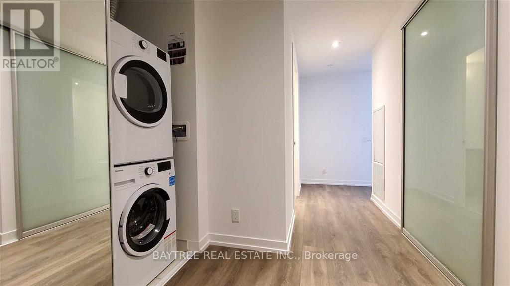 3908 - 950 Portage Parkway, Vaughan, Ontario  L4K 0J7 - Photo 9 - N12563296