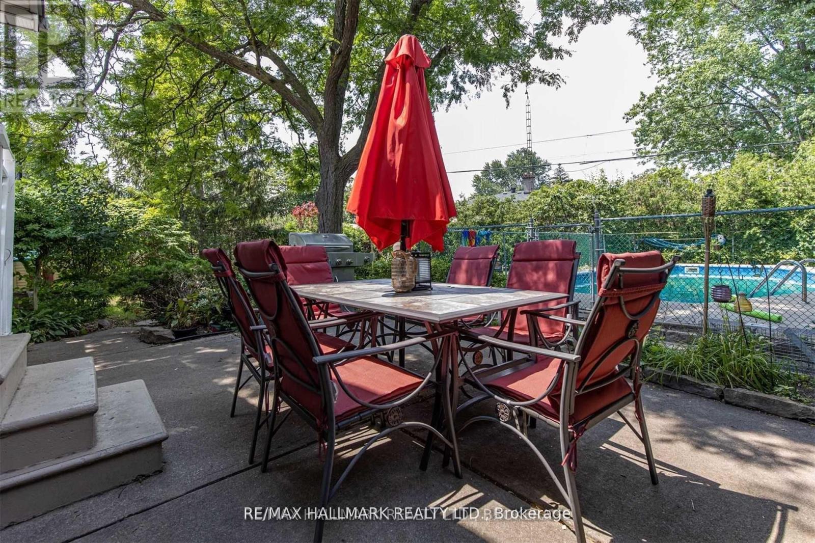 # Main - 283 Taylor Mills Drive N, Richmond Hill, Ontario  L4C 2T8 - Photo 19 - N12563304