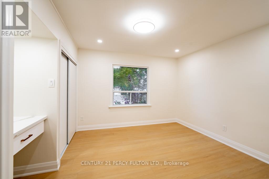 Bsmt #2 - 243 Ruggles Avenue, Richmond Hill, Ontario  L4C 1Y6 - Photo 25 - N12563342