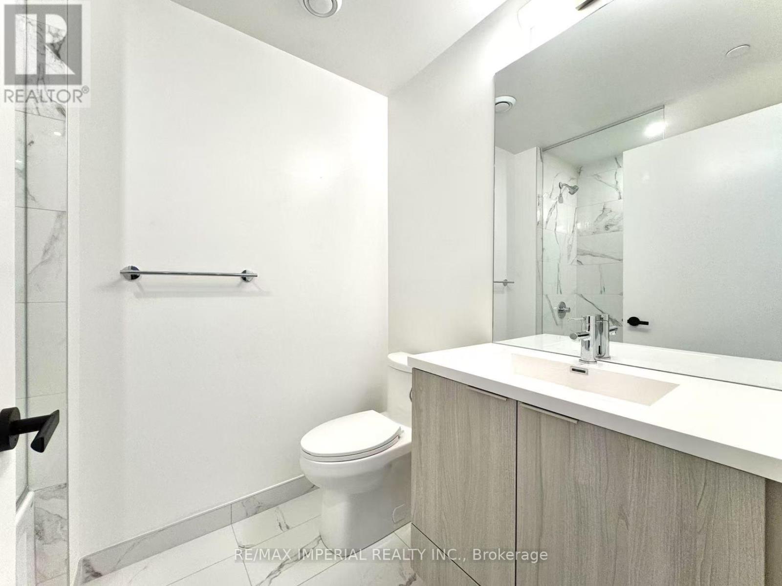 2503 - 8 Interchange Way, Vaughan, Ontario  L4K 0R2 - Photo 5 - N12563364