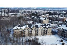 212 - 44 FERNDALE DRIVE S, Barrie, Ontario