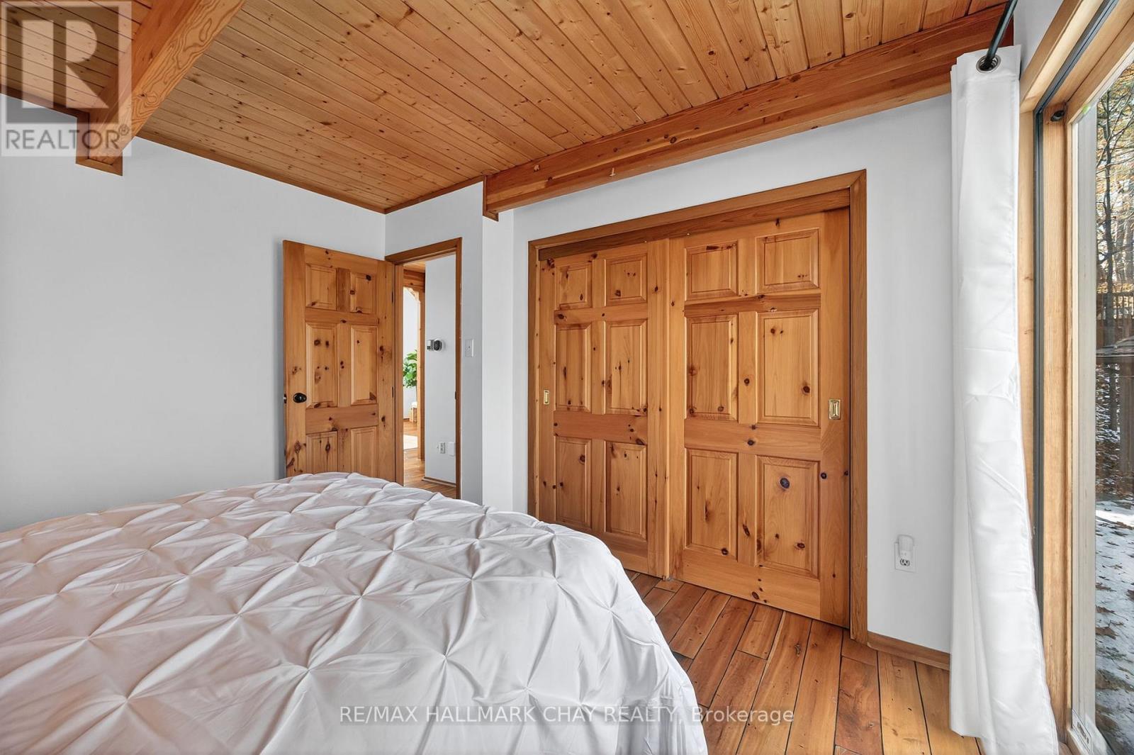 37 Pine Ridge Trail, Oro-Medonte (Horseshoe Valley), Ontario  L4M 4Y8 - Photo 23 - S12563374