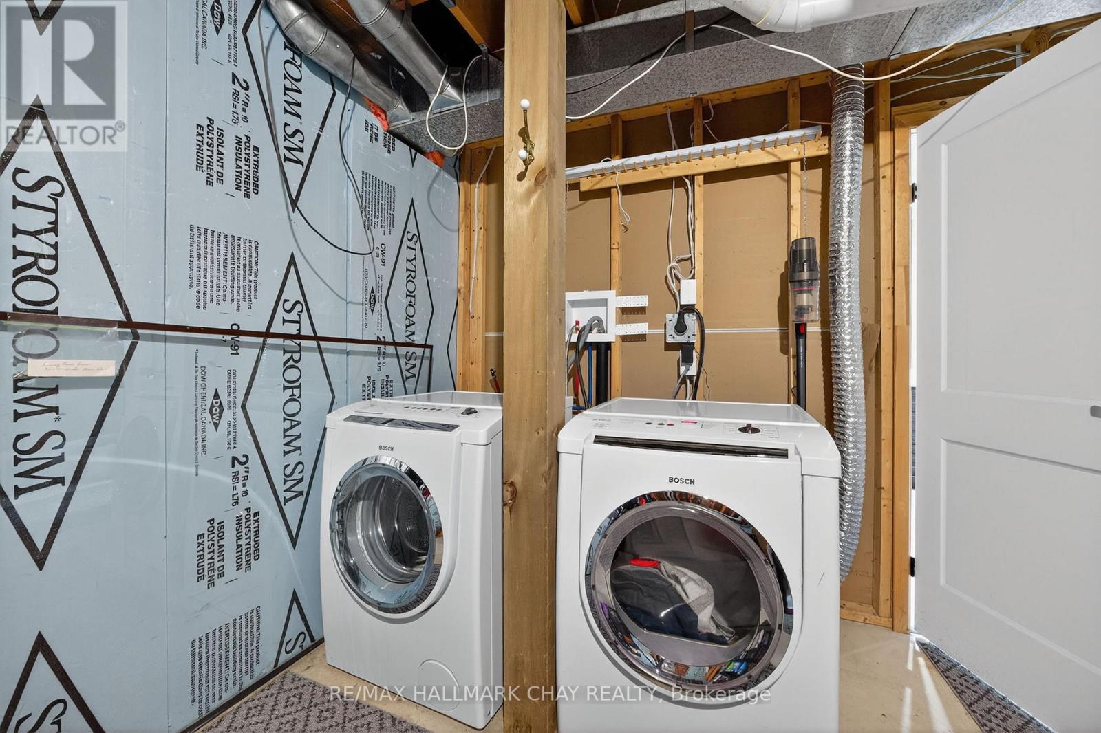 37 Pine Ridge Trail, Oro-Medonte (Horseshoe Valley), Ontario  L4M 4Y8 - Photo 36 - S12563374