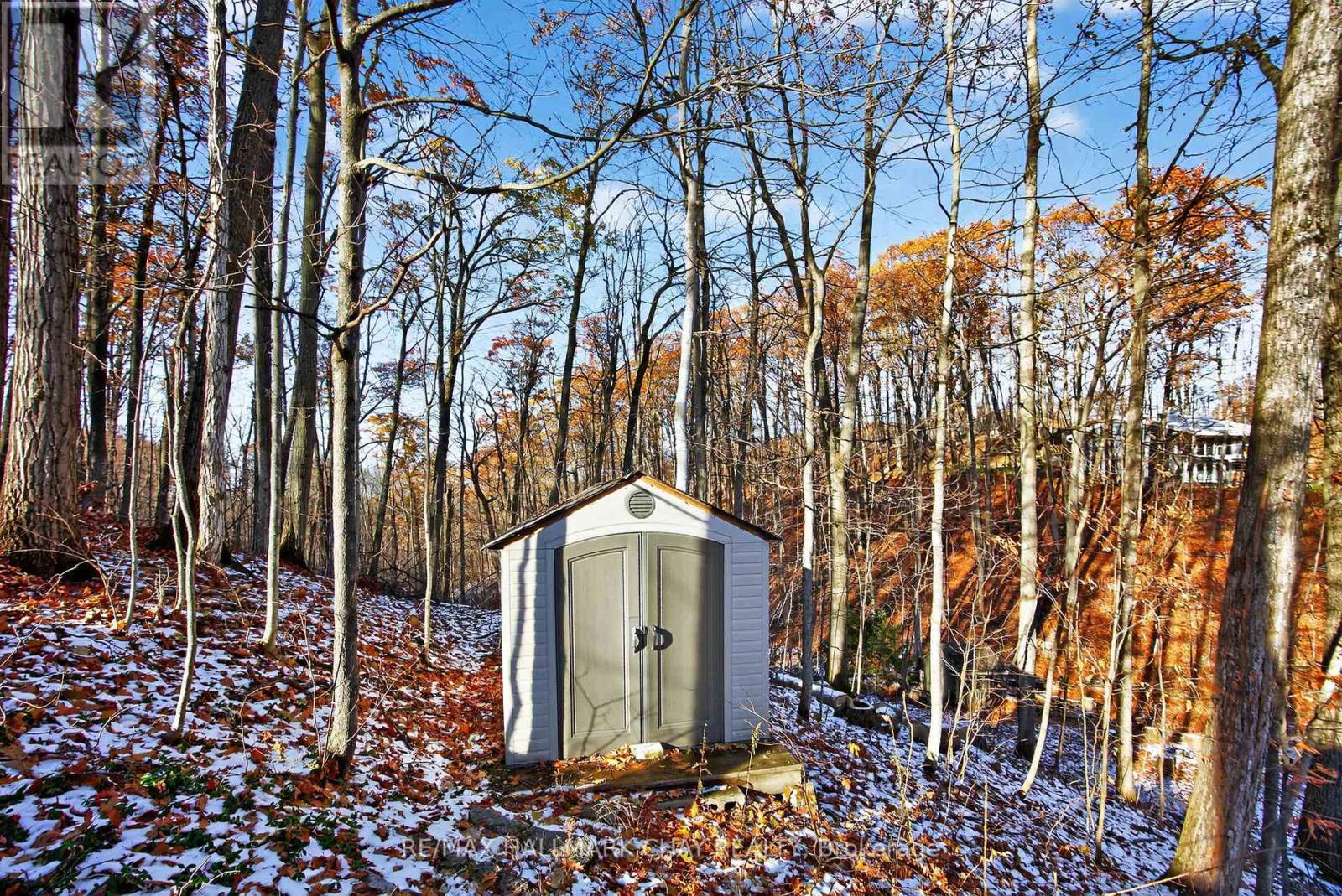 37 Pine Ridge Trail, Oro-Medonte (Horseshoe Valley), Ontario  L4M 4Y8 - Photo 41 - S12563374