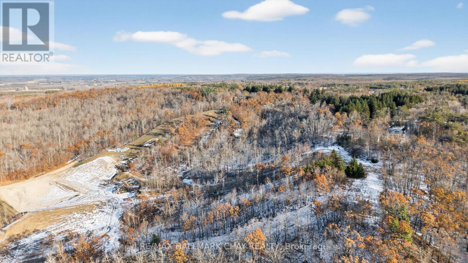 37 Pine Ridge Trail, Oro-Medonte (Horseshoe Valley), Ontario  L4M 4Y8 - Photo 44 - S12563374