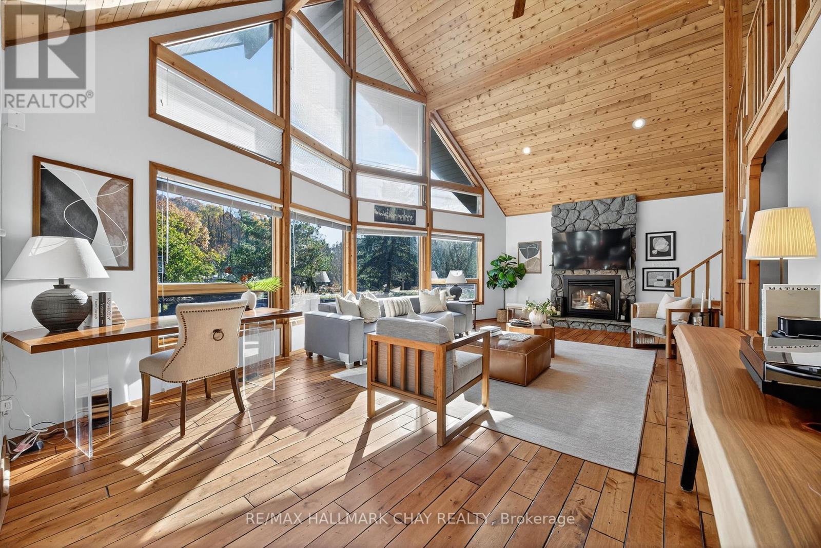 37 Pine Ridge Trail, Oro-Medonte (Horseshoe Valley), Ontario  L4M 4Y8 - Photo 9 - S12563374