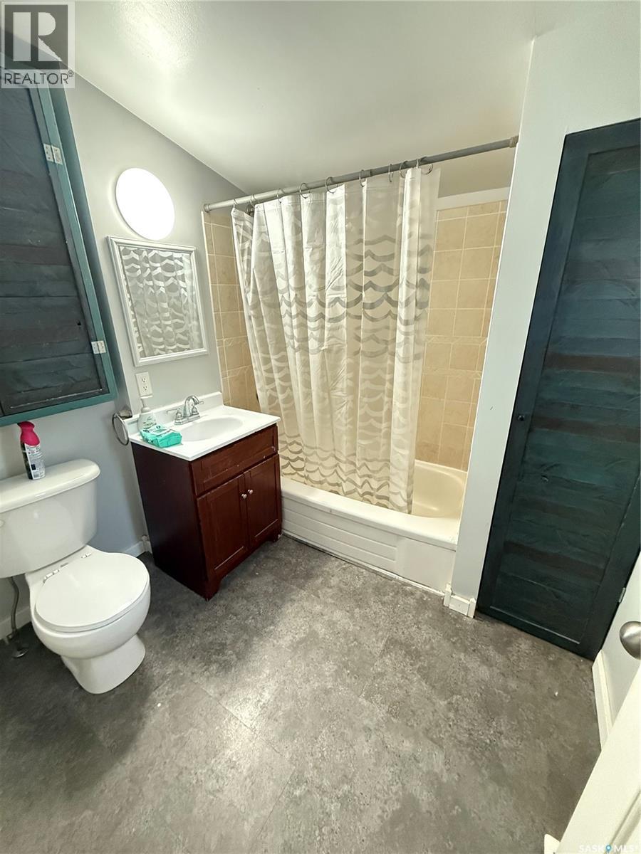 237 Perkins Street, Estevan, Saskatchewan  S4A 0C3 - Photo 14 - SK024349