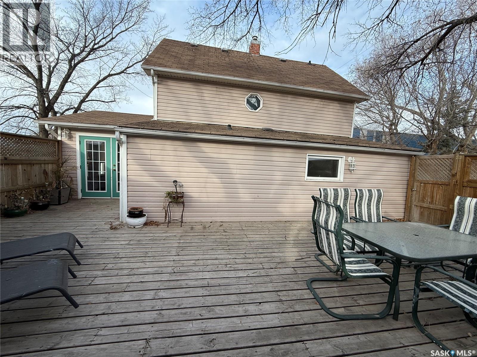 237 Perkins Street, Estevan, Saskatchewan  S4A 0C3 - Photo 22 - SK024349