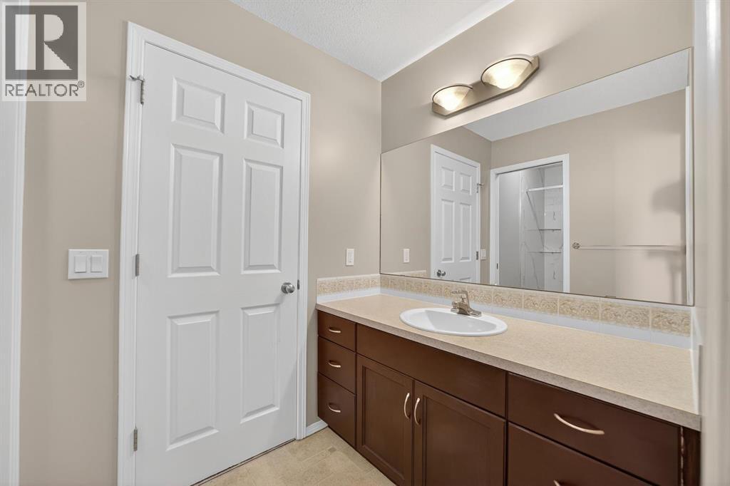 42 Creek Springs Road Nw, Airdrie, Alberta  T4B 2V5 - Photo 19 - A2270897