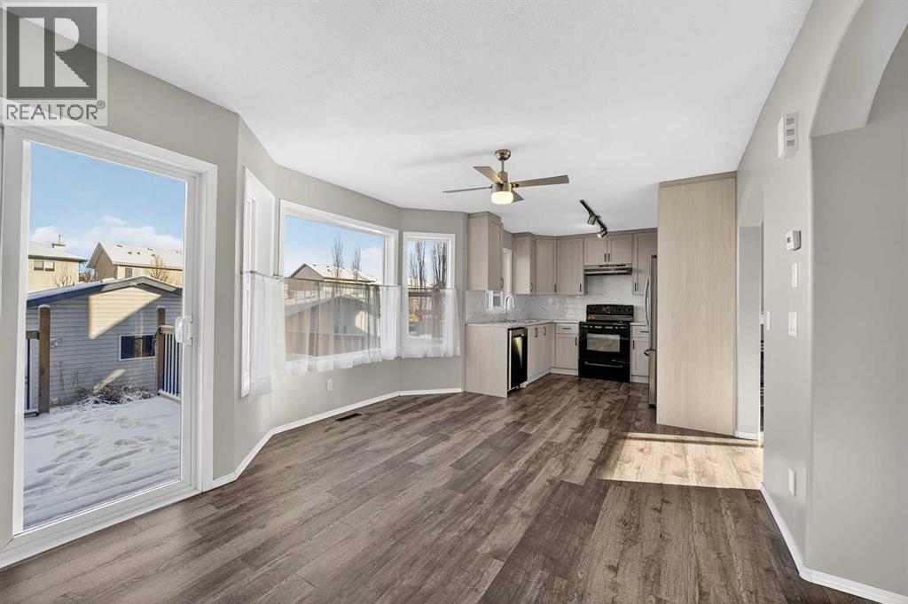 42 Creek Springs Road Nw, Airdrie, Alberta  T4B 2V5 - Photo 4 - A2270897