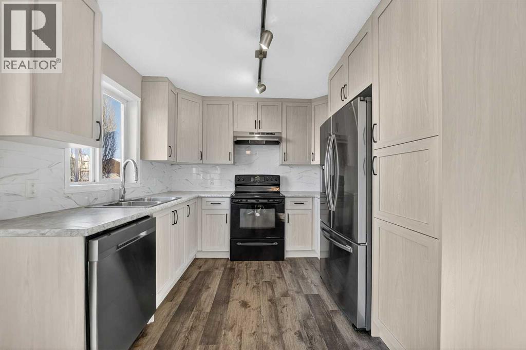 42 Creek Springs Road Nw, Airdrie, Alberta  T4B 2V5 - Photo 5 - A2270897