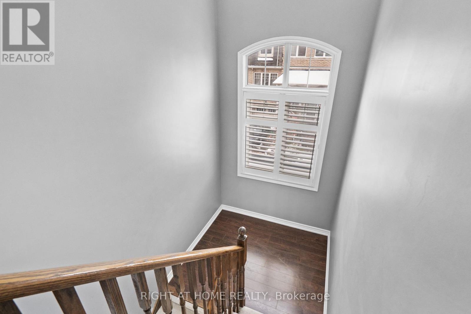 9 Magdalene Crescent, Brampton, Ontario  L6Z 0G9 - Photo 22 - W12563268