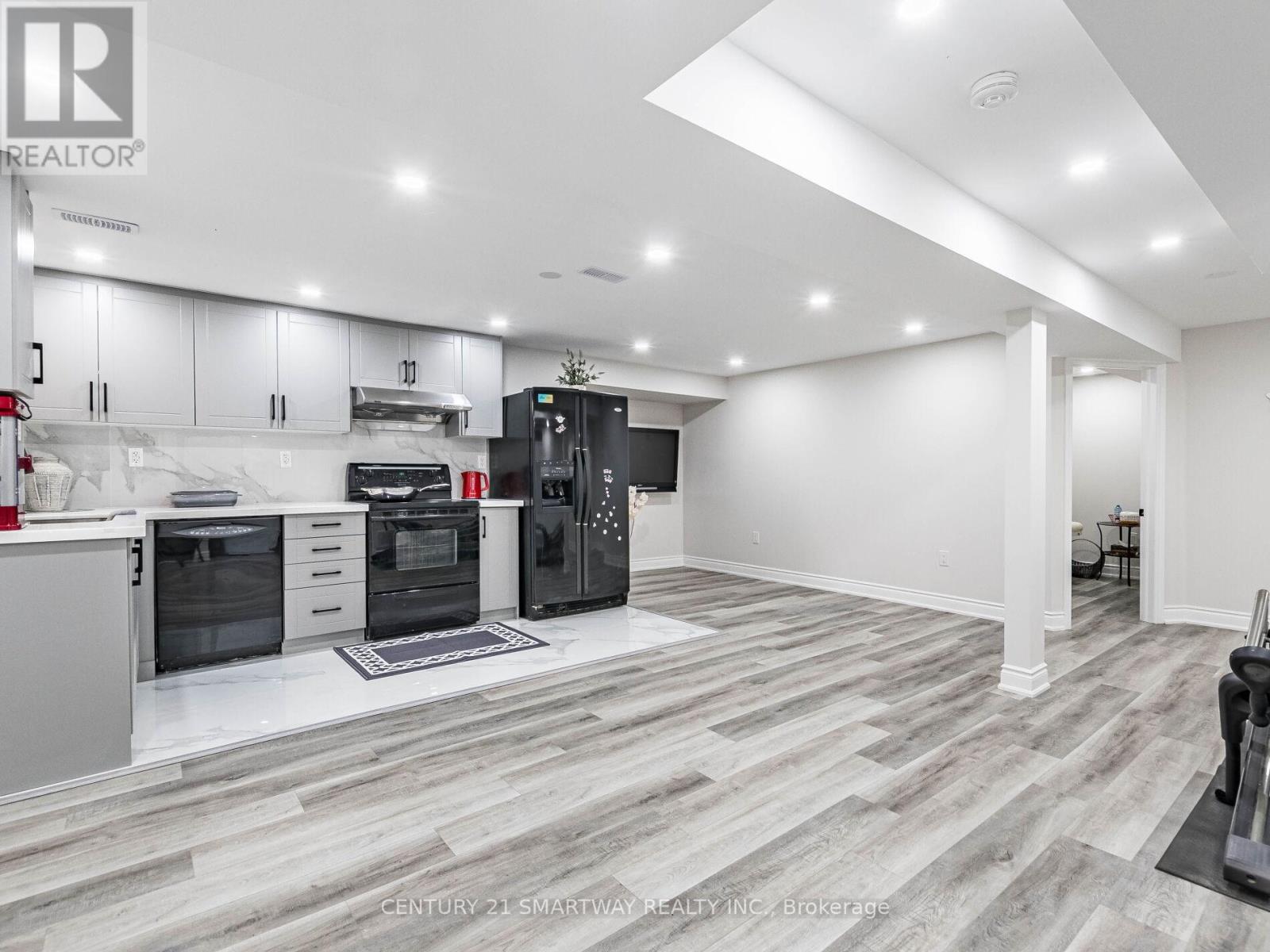 38 Bottlebrush Drive, Brampton, Ontario  L6R 2Z5 - Photo 36 - W12563270