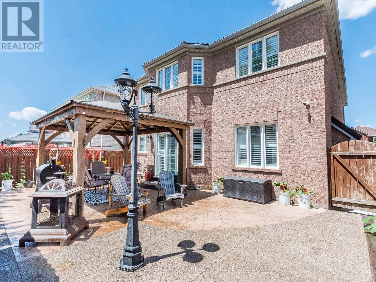 38 Bottlebrush Drive, Brampton, Ontario  L6R 2Z5 - Photo 47 - W12563270