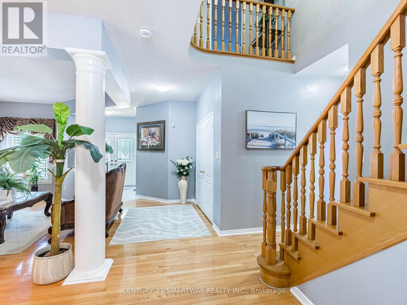 38 Bottlebrush Drive, Brampton, Ontario  L6R 2Z5 - Photo 9 - W12563270