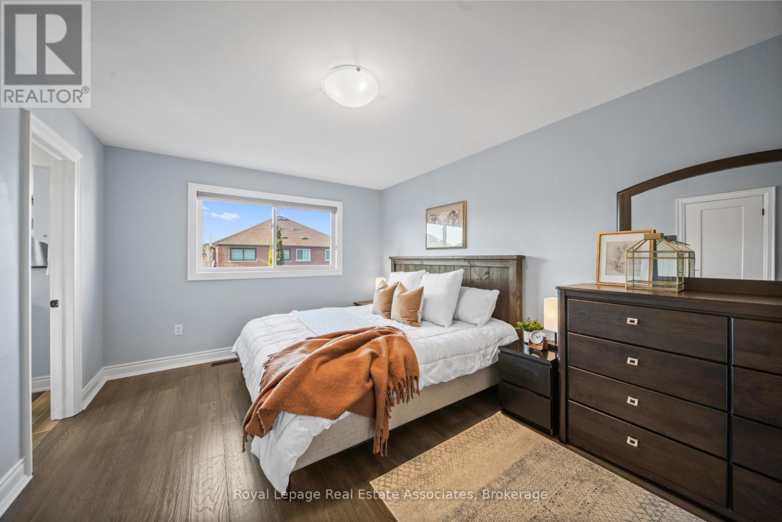 7276 Lowville Heights, Mississauga, Ontario  L5N 8L4 - Photo 11 - W12563298